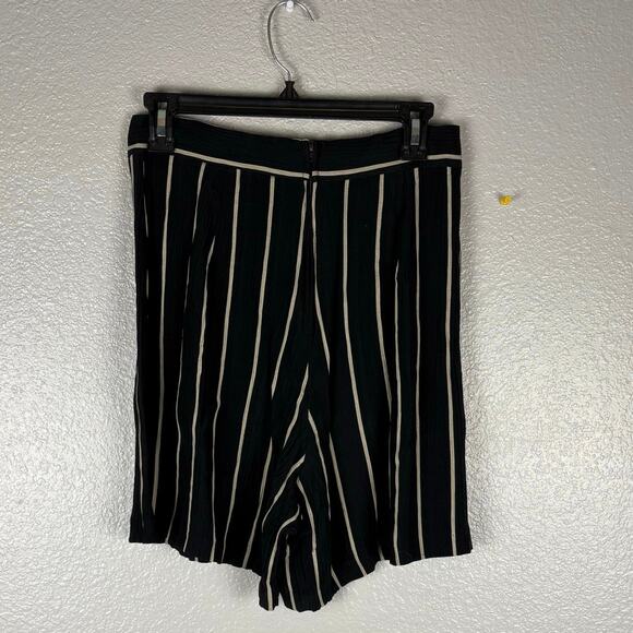 Dawn Joy Fashions Approx Size 6 2-Piece Striped Circus Clown Top Shorts Set - Picture 9 of 9